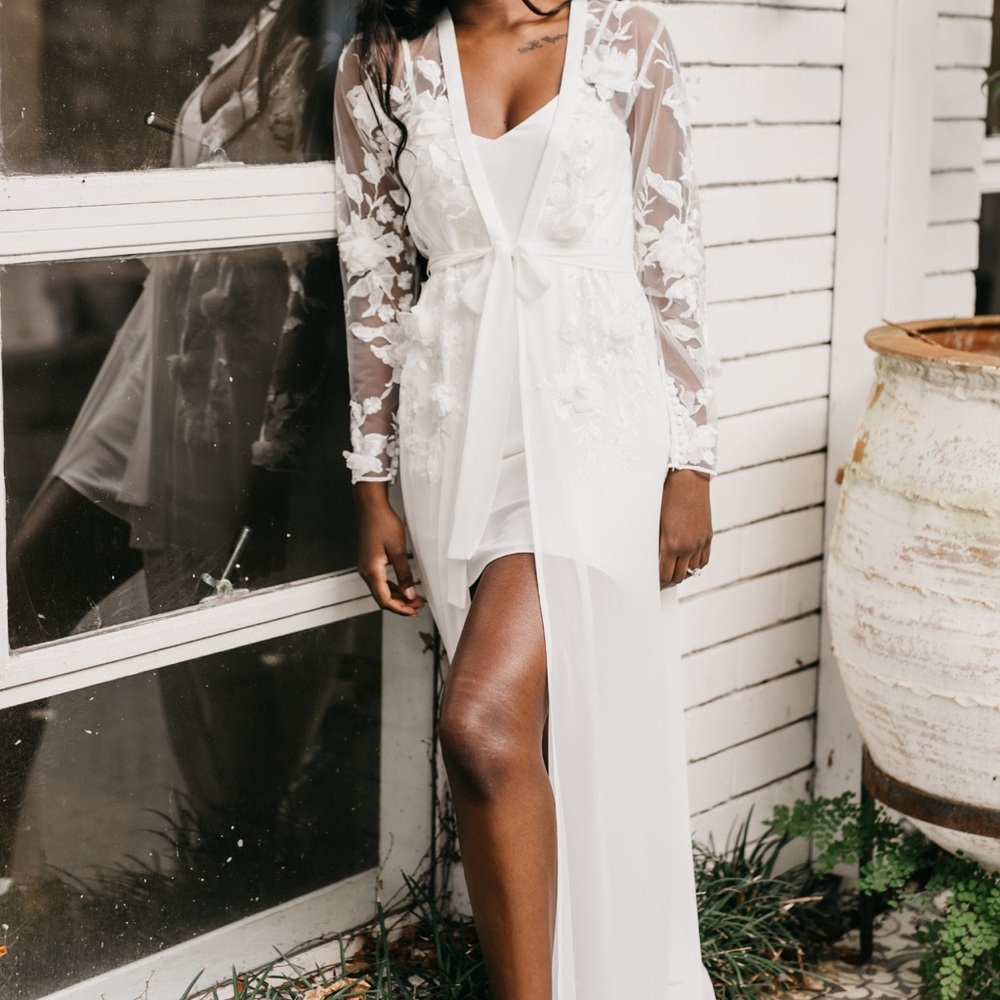 Floral white maxi bridal robe